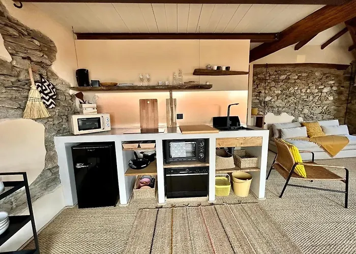 Apartament Bright Near Tapigliano - 80 M² With Terrace